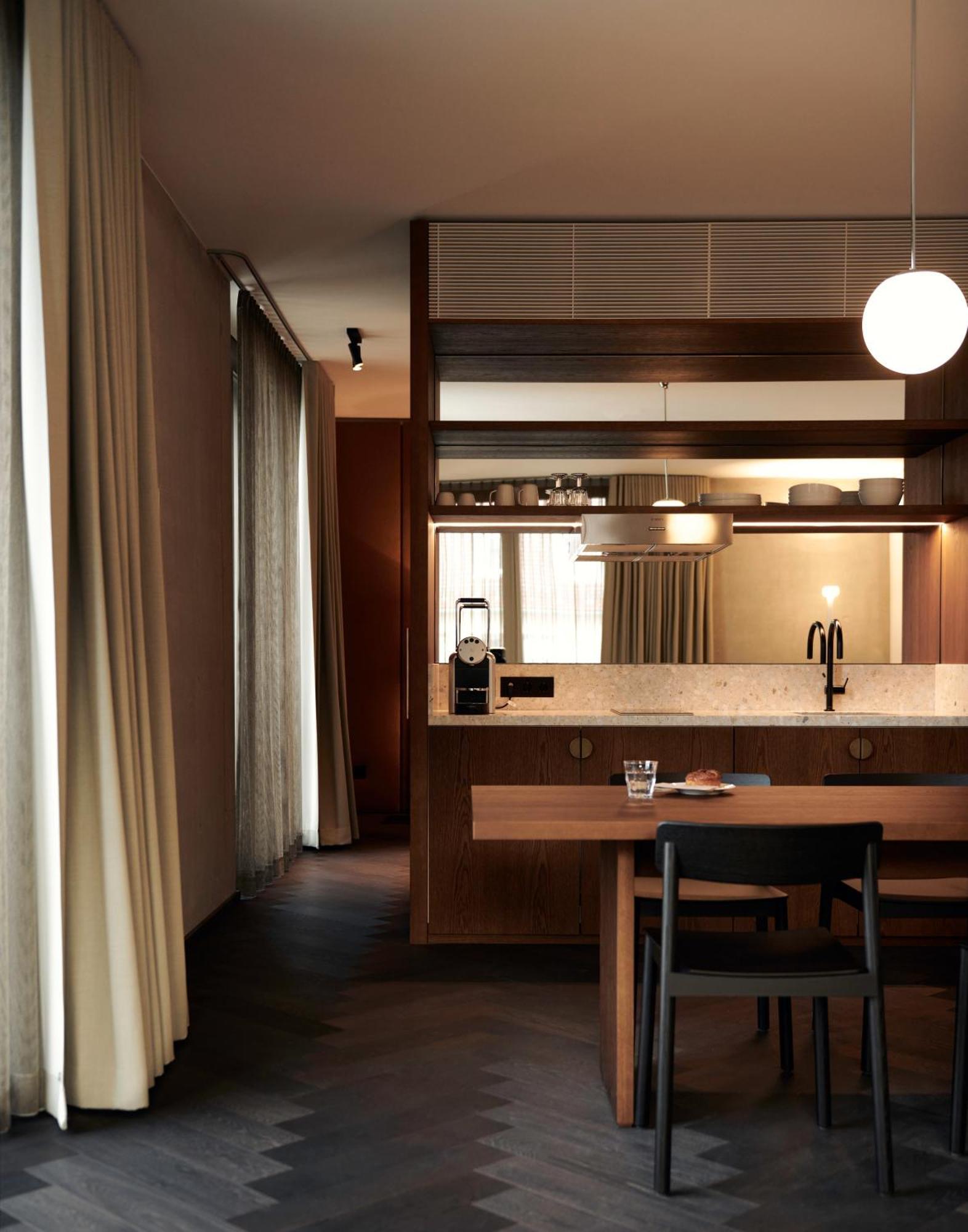 Hotel Karl August - A Neighborhood 4*